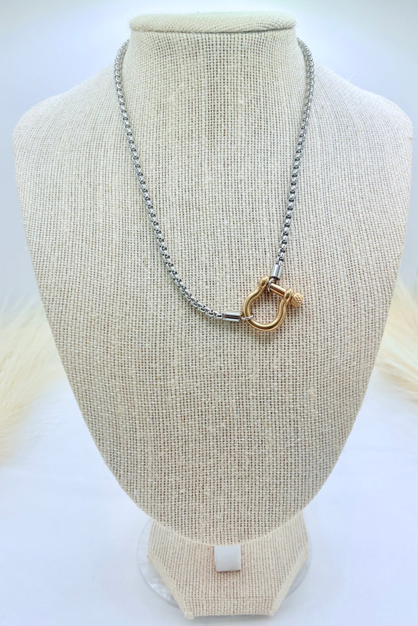 Genoveva Luxe